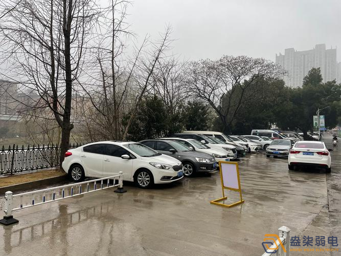 如何選擇使用地面車位誘導監(jiān)控系統(tǒng)？